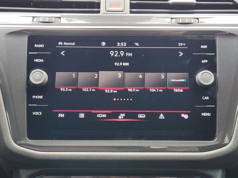 Used 2022 Volkswagen Tiguan SEL R-Line image 20