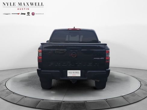Used 2023 Nissan Frontier PRO-4X w/ Technology Package image 15