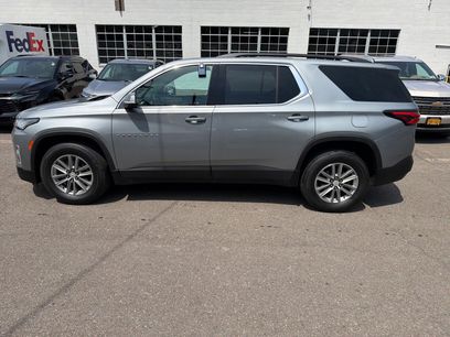 Used 2023 Chevrolet Traverse LT