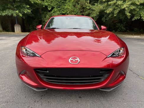 Used 2022 MAZDA MX-5 Miata RF Grand Touring RWD image 3