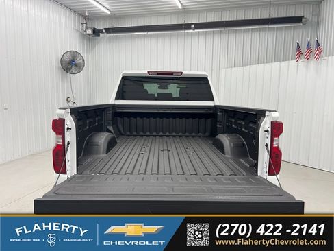 New 2026 Chevrolet Silverado 2500 Custom w/ Custom Value Package AWD/4WD image 20