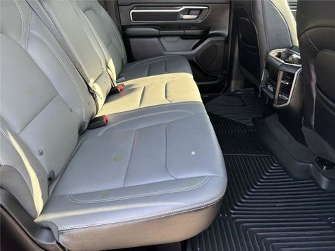 Used 2024 RAM 1500 Big Horn AWD/4WD image 14