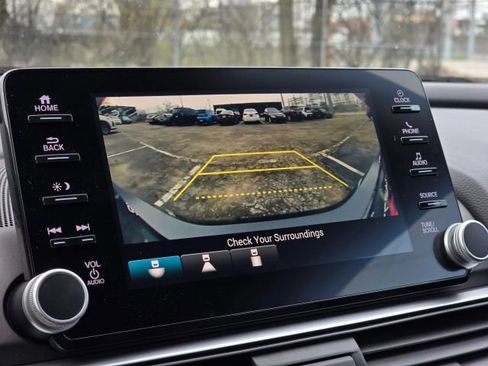 Used 2019 Honda Accord Sport image 26