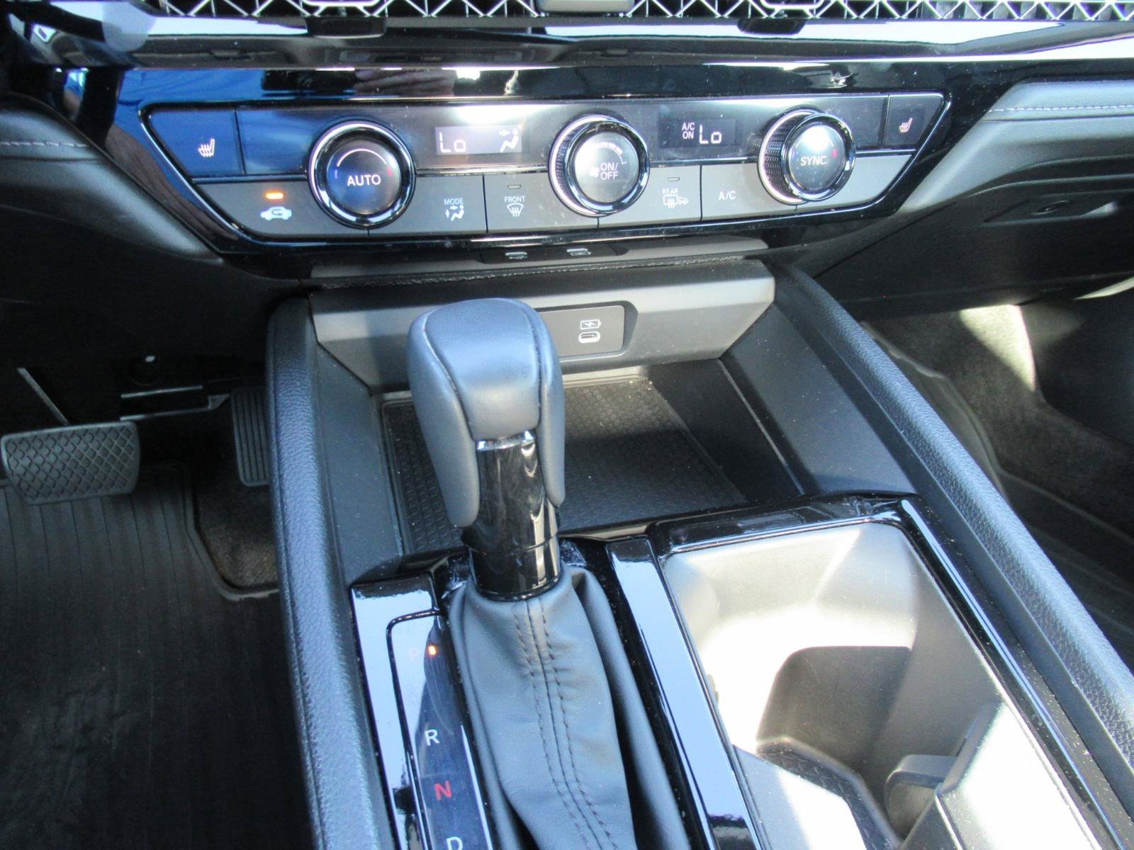 Used 2024 Honda Accord EX-L image 24