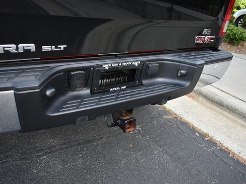 Used 2009 GMC Sierra 1500 SLT w/ Suspension Package, Off-Road image 32