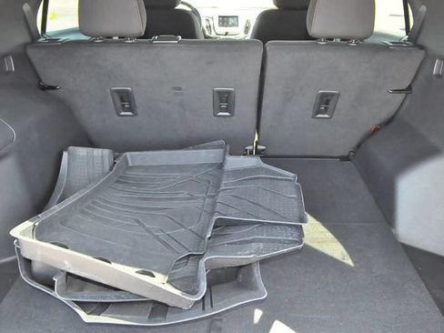 Used 2024 Chevrolet Equinox LT w/ LPO, Floor Liner Package FWD image 20