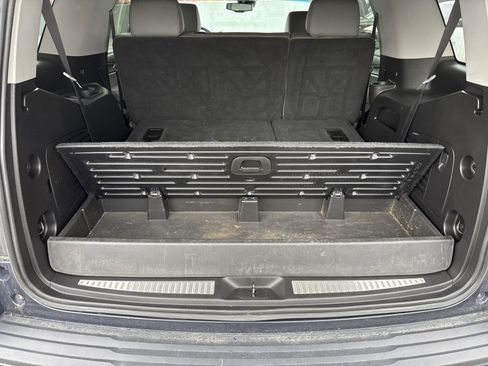 Used 2018 Chevrolet Tahoe LT image 31