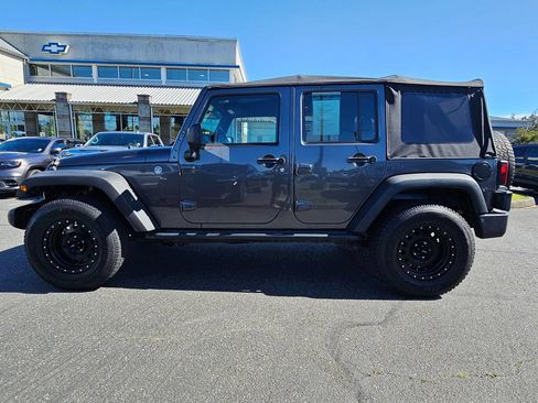Used 2016 Jeep Wrangler Unlimited Sport AWD/4WD image 6