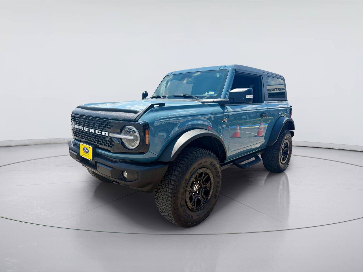 Certified 2022 Ford Bronco Wildtrak AWD/4WD image 5
