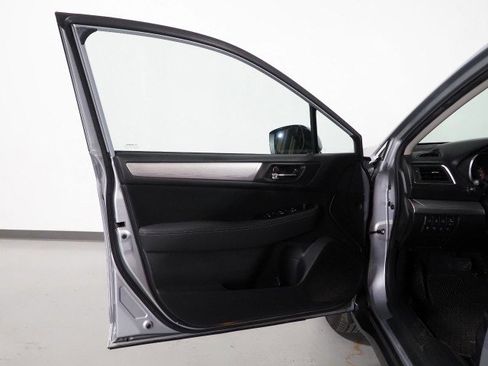 Used 2016 Subaru Outback 2.5i Premium image 47