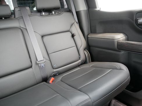 Used 2021 Chevrolet Silverado 1500 LTZ AWD/4WD image 14