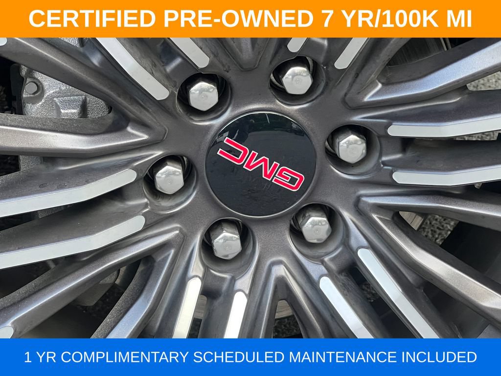 Used 2025 GMC Yukon XL Elevation AWD/4WD image 11