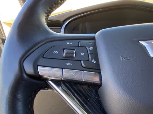 Certified 2025 Cadillac XT6 Premium Luxury image 22