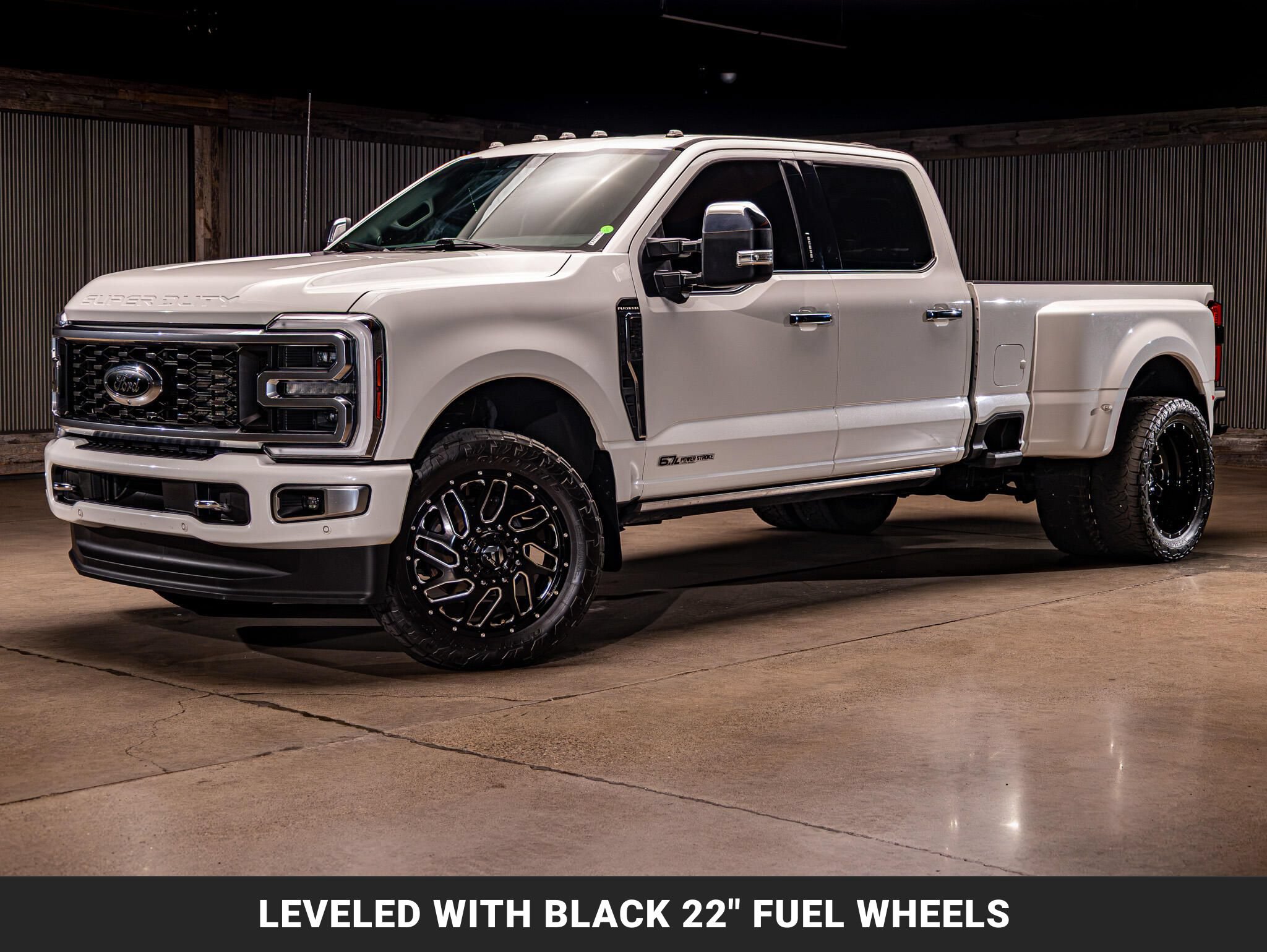 Used 2024 Ford F350 Platinum AWD/4WD image 4