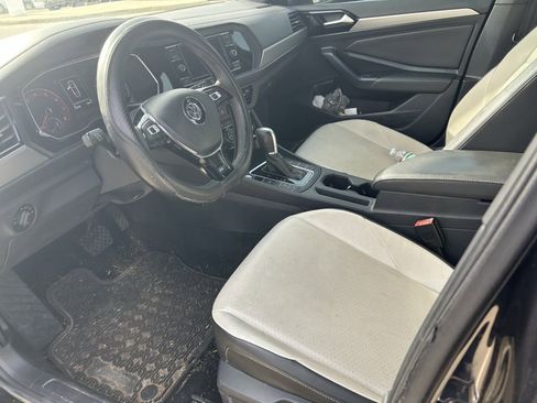 Used 2019 Volkswagen Jetta S image 4