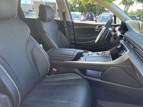 Used 2023 Genesis GV80 2.5T w/ Prestige Package AWD/4WD image 13