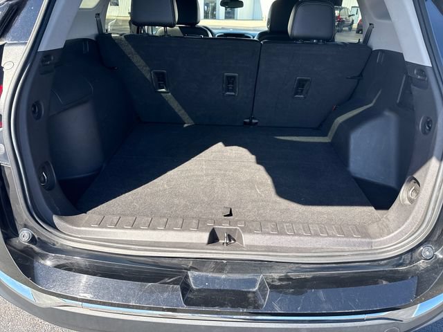 Used 2024 GMC Terrain SLT AWD/4WD image 27