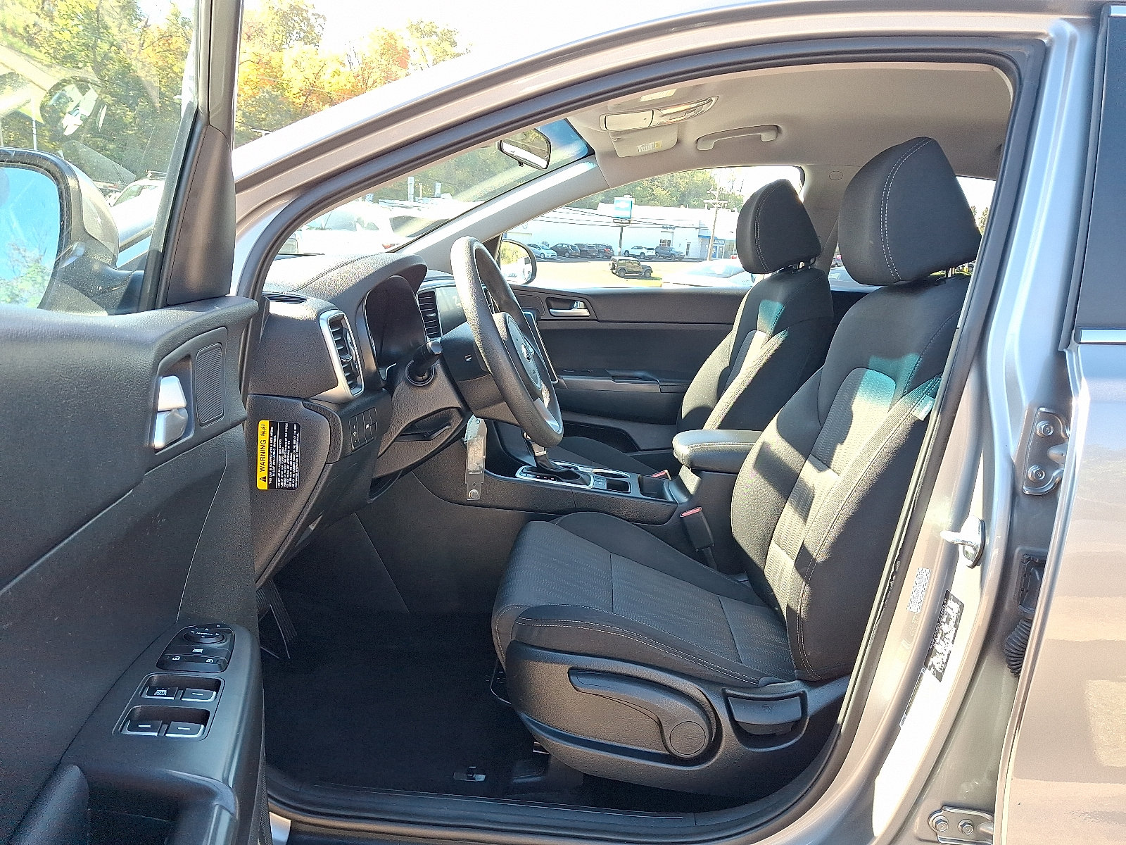 Used 2022 Kia Sportage LX FWD image 13