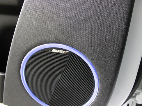 Used 2023 Hyundai Ioniq 5 Limited image 12