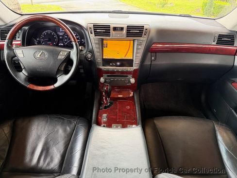 Used 2010 Lexus LS 460 RWD image 45