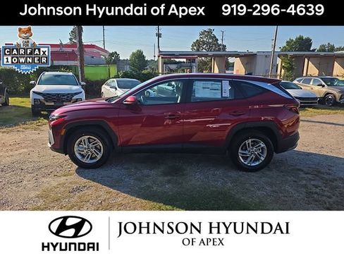 Certified 2025 Hyundai Tucson SE FWD image 14