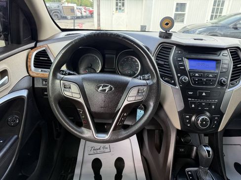 Used 2014 Hyundai Santa Fe Sport FWD image 11
