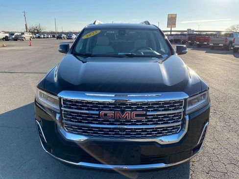 Used 2023 GMC Acadia Denali w/ Black Diamond Edition image 9