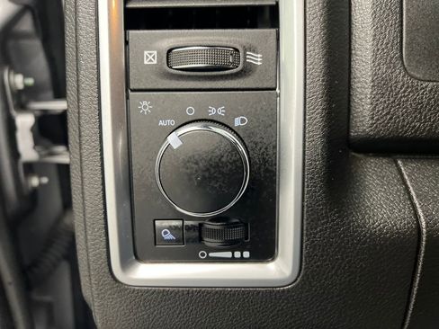 Used 2024 RAM 1500 Classic Warlock image 35