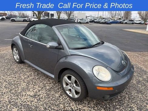 Used 2006 Volkswagen Beetle Convertible w/ Package 2 image 7