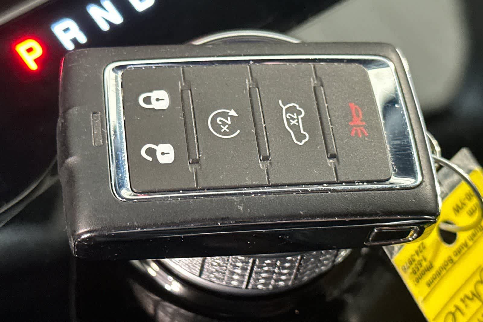 Used 2024 Jeep Grand Cherokee L Laredo RWD image 26