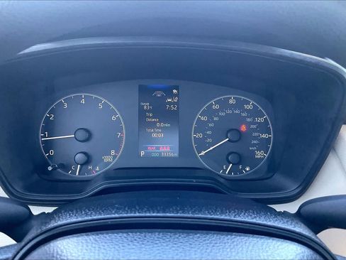Used 2025 Toyota Corolla LE FWD image 25