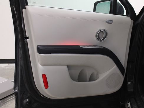 Used 2026 Hyundai Palisade Calligraphy image 14