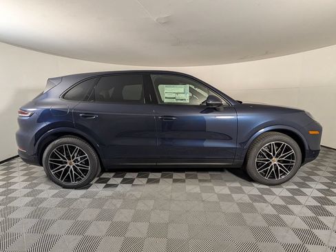 New 2026 Porsche Cayenne AWD/4WD image 8