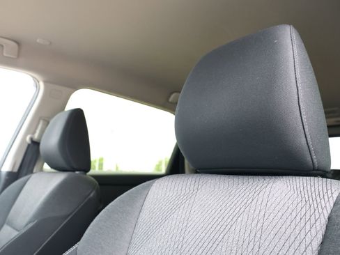 Used 2024 Nissan Rogue SV image 15