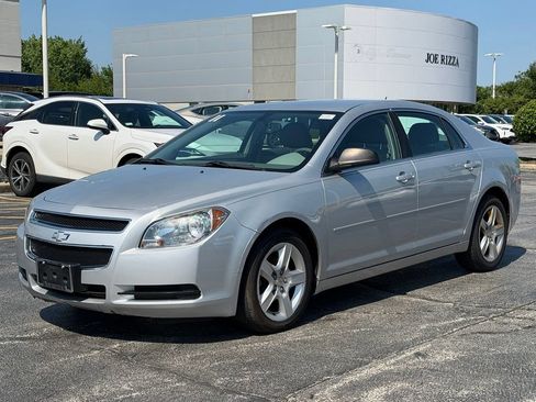 Used 2011 Chevrolet Malibu LS FWD image 3