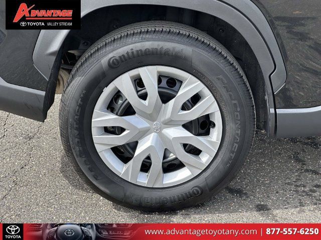 Certified 2026 Toyota Corolla Cross L AWD/4WD image 12