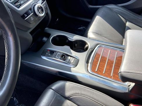 Used 2020 Acura MDX SH-AWD image 17