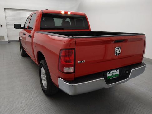 Used 2022 RAM 1500 Classic SLT RWD image 6
