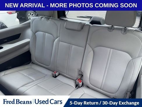 Certified 2022 Jeep Wagoneer Series II w/ Premium Group I AWD/4WD image 11