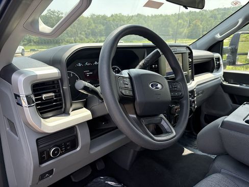 New 2026 Ford F250 XL w/ STX Appearance Package AWD/4WD image 29