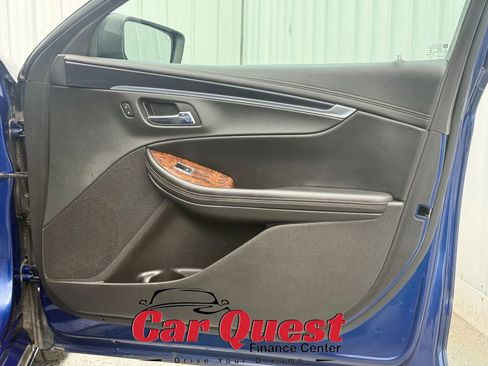Used 2014 Chevrolet Impala LT w/ Premium Seating Package FWD image 19