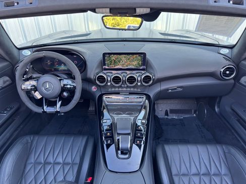 Used 2020 Mercedes-Benz AMG GT R image 12