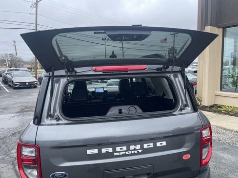 Used 2023 Ford Bronco Sport Outer Banks w/ Tech Package image 38