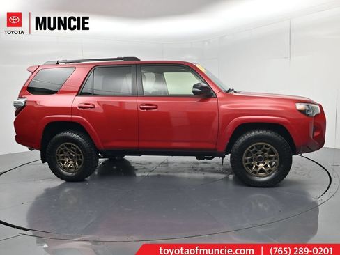 Used 2023 Toyota 4Runner 40th Anniversary SE AWD/4WD image 1