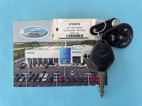 Used 2014 Mitsubishi Outlander Sport ES image 3