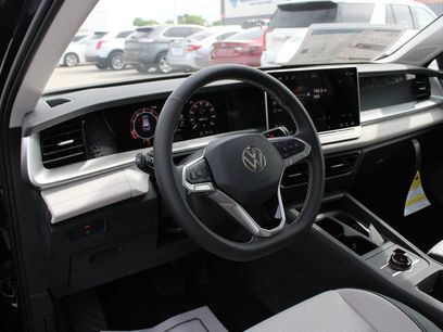 New 2026 Volkswagen Tiguan SE