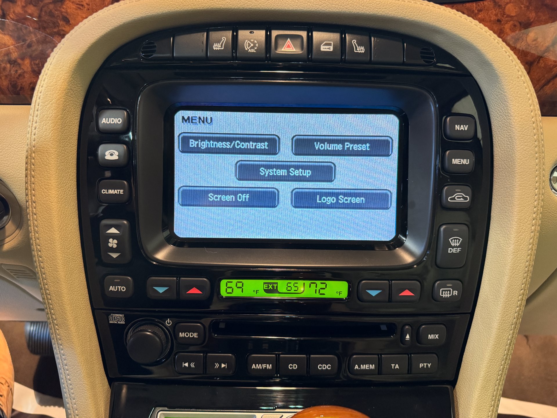 Used 2007 Jaguar XJ8 RWD image 57