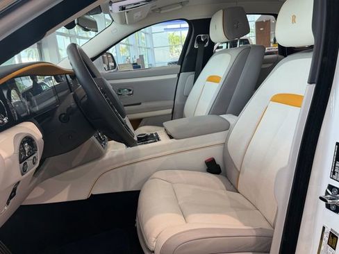Used 2024 Rolls-Royce Ghost AWD/4WD image 7