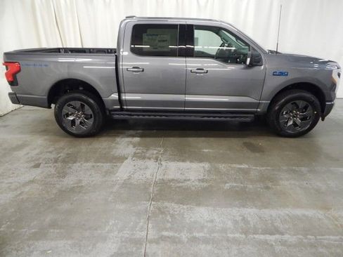 New 2025 Ford F150 Lightning Flash image 2