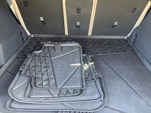 Certified 2025 BMW X1 xDrive28i w/ Technology Package image 34